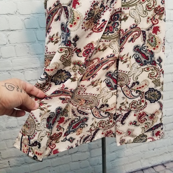 DANIEL RAINN paisley top - Picture 3 of 7